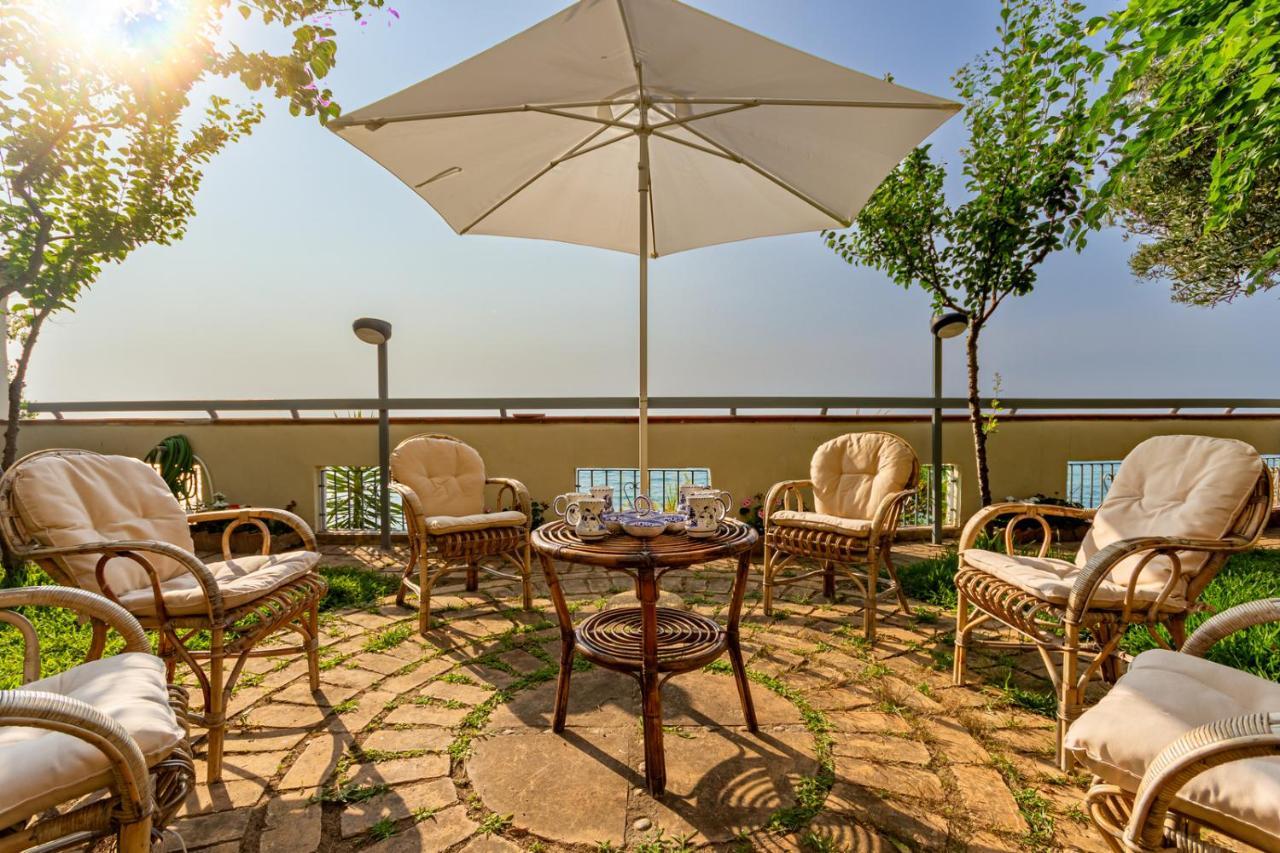 Il Giardino Dei Tramonti Di Ulisse Apartment Tropea Exterior photo
